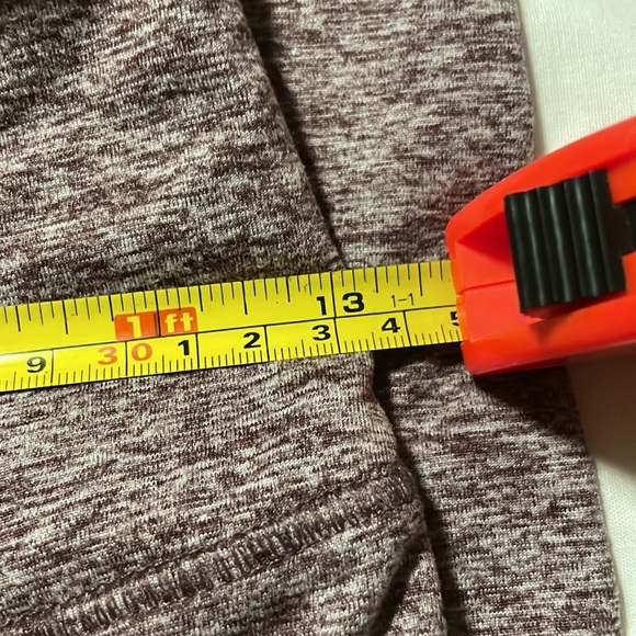 Zobha "Melange" Heather Fig Ankle Athletic Leggings size small. - Picture 4 of 6